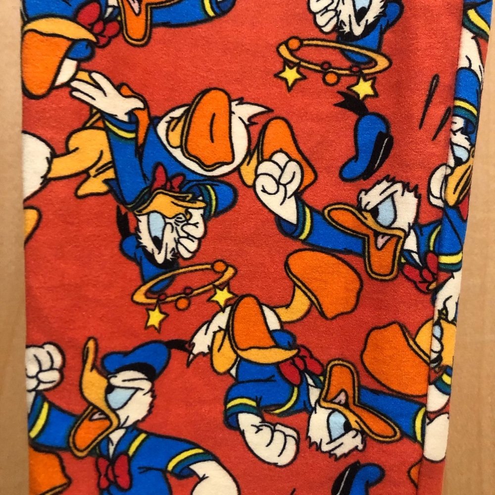 Lularoe Disney OS Leggings NWT Angry Donald Duck